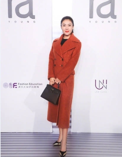 лȷװ㣬ѧǣӵȺܰű̳ɫװ