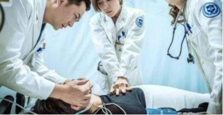 王珞丹竟给网友煲电话粥,这样充满爱的明星很暖心