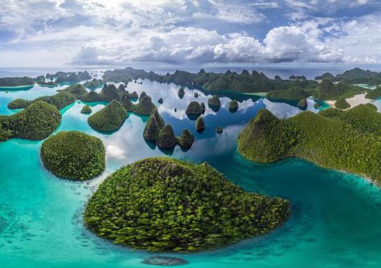 摄影爱好者脑洞大开 利用上帝之眼俯瞰风景