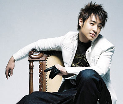 潘玮柏张学友合影 是在什么场合在合影的呢