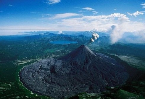 全球十大恐怖旅游禁区之爪哇谷洞排第一【图】 全球十大恐怖旅游禁区之爪哇谷洞排第一【图】