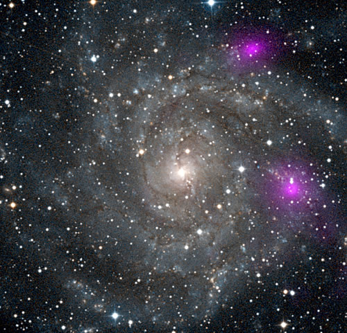 发现神秘黑洞并不是超质量黑洞 不在星系中心