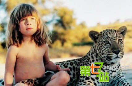 盘点人兽同居事件 猛男与千只蜈蚣同居