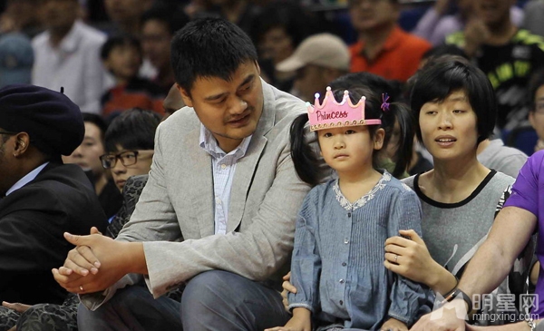 Ҧ��Я��Ů��սNBA ����һ�Ҷ�����