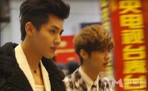 SM��˾���� ������ֹ���ෲ¹���ϴ�����