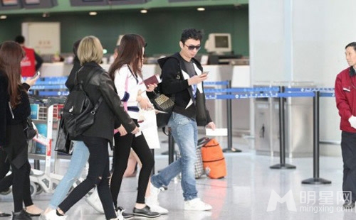 ��˼����ʥ�t˺�Ʒ粨���������� ��Ů��Ⱥ