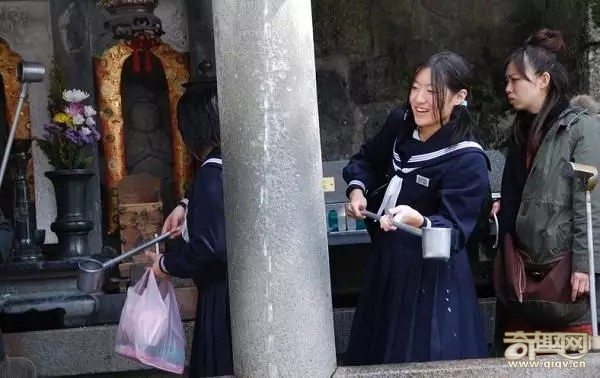 亚洲寺庙的怪事:日本的和尚尼姑竟能结婚生子? 亚洲寺庙的怪事:日本的和尚尼姑竟能结婚生子?