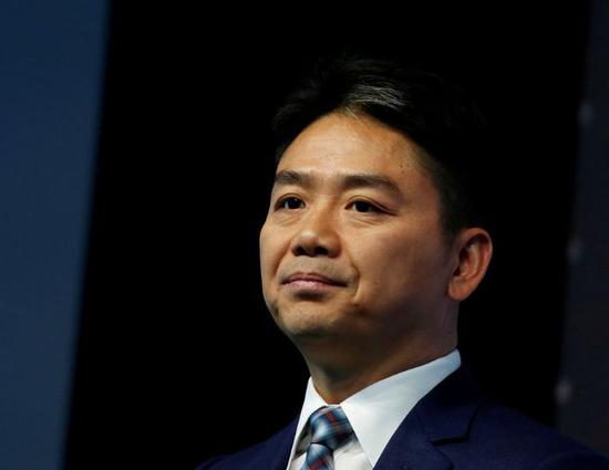 ��ǿ��������Ů������ԧ��ԡ�������ڴ�����