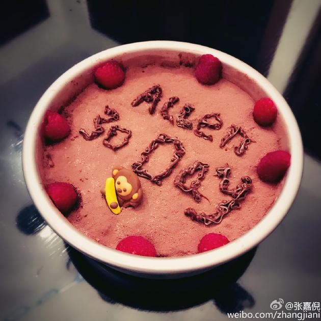 �����ϵ���͸¶�����Ѿ�����ʮ��