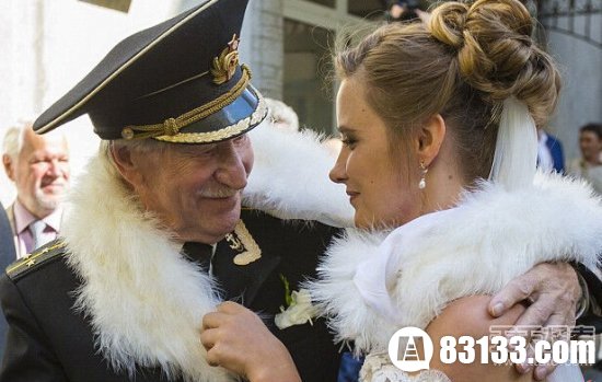 84ӭȢŮ_60