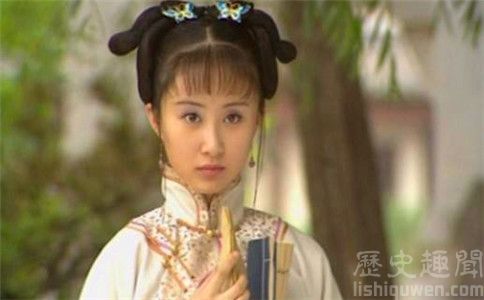 ������������֮�� �������Ƕ�С����